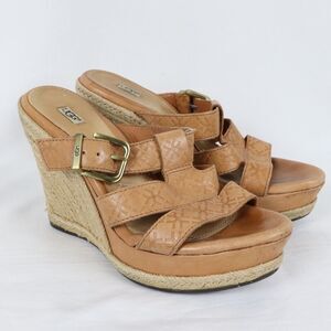 UGG Hedy Embossed Espadrille Wedge Sandal Women's Size 6.5 Tan 1004946
